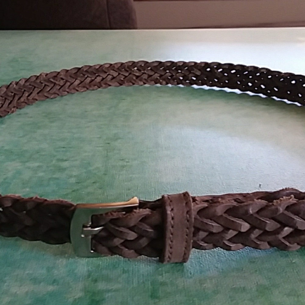 Leather belt